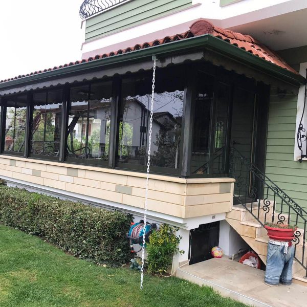 Silivride cam balkon